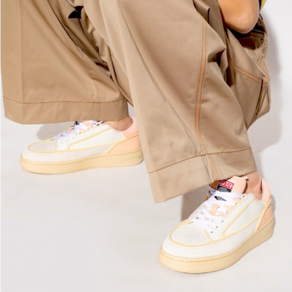 DIESEL S-Sinna W Cream Beige Suede Leather Platform Low Top Sneakers Unisex 10